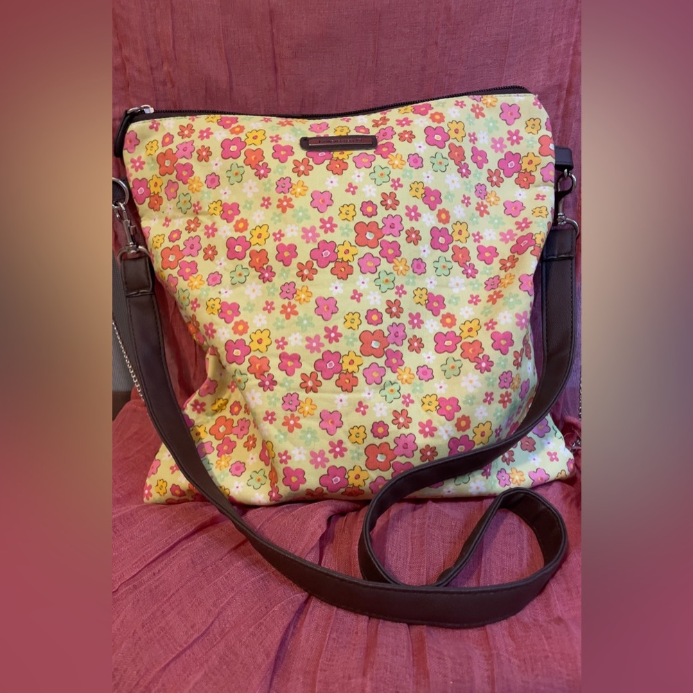 EUC Longaberger Crossbody